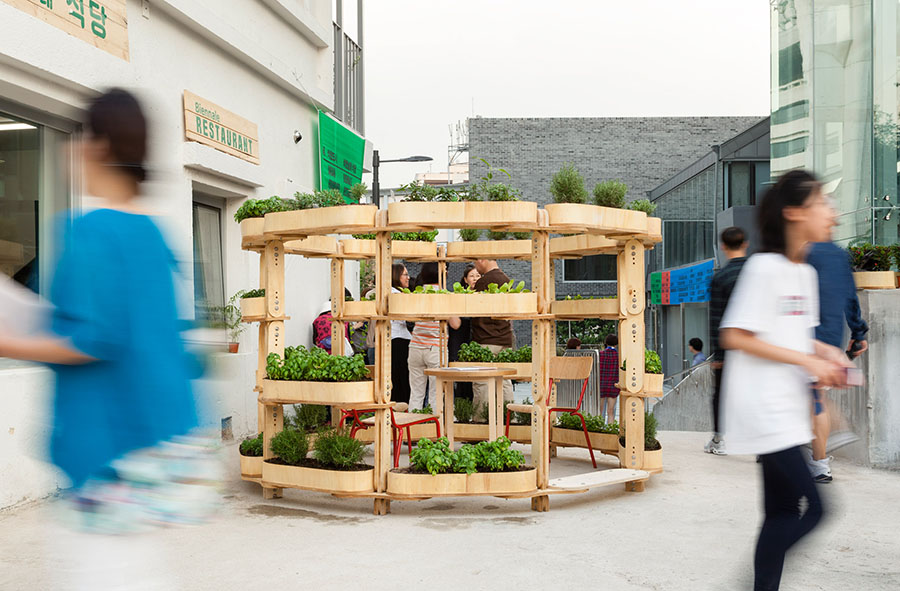 Grownmore-modularna-bašta-kao-deo-urbanog-mobilijara-gradova-budućnosti